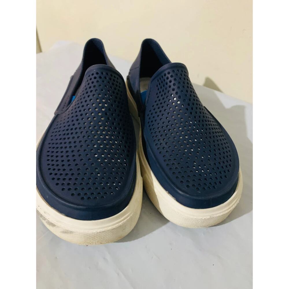 Crocs CitiLane Roka Slip-On sneakers in Navy/White Size Kids Size 1